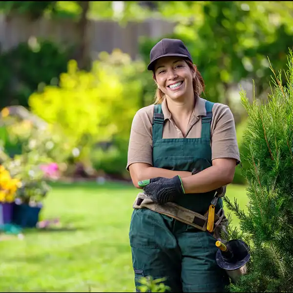 meet the team emily 600